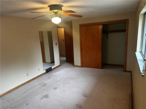 182 Wayne Avenue Akron OH 44301