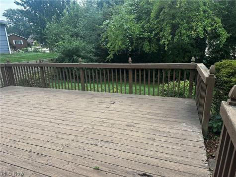 182 Wayne Avenue Akron OH 44301