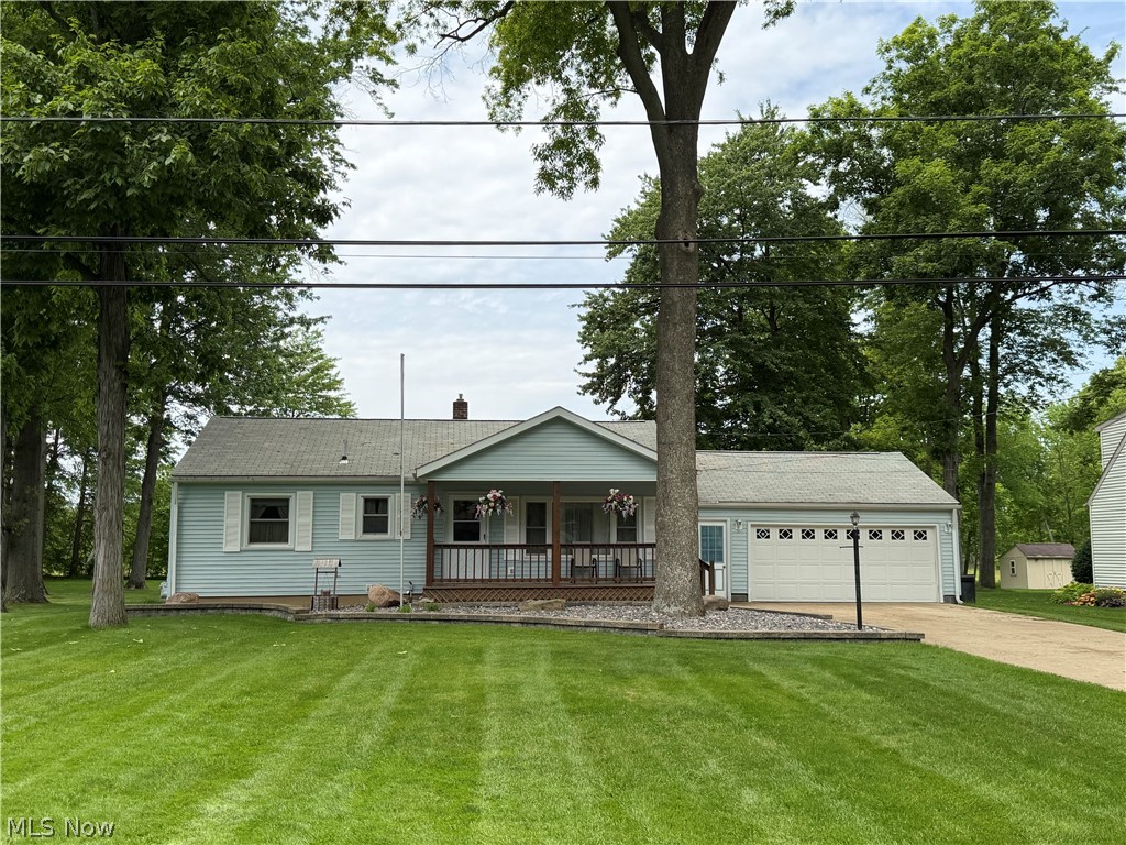 5851 Louise Avenue NW Warren OH 44483