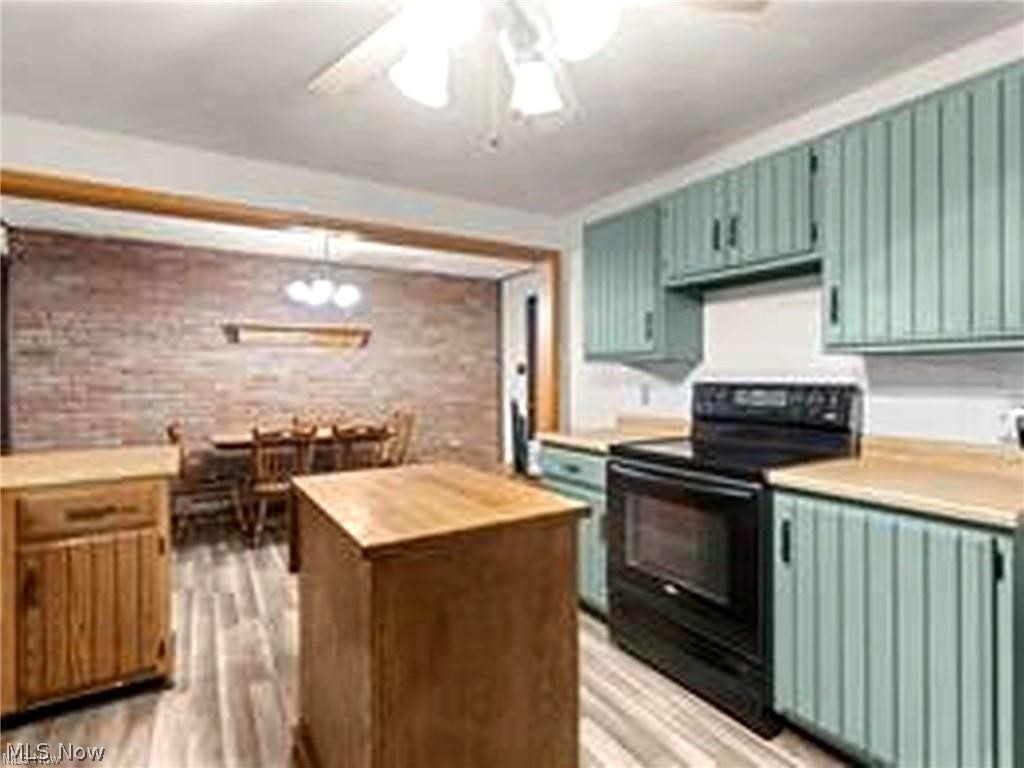1715 Brandon Drive Wellsville OH 43968
