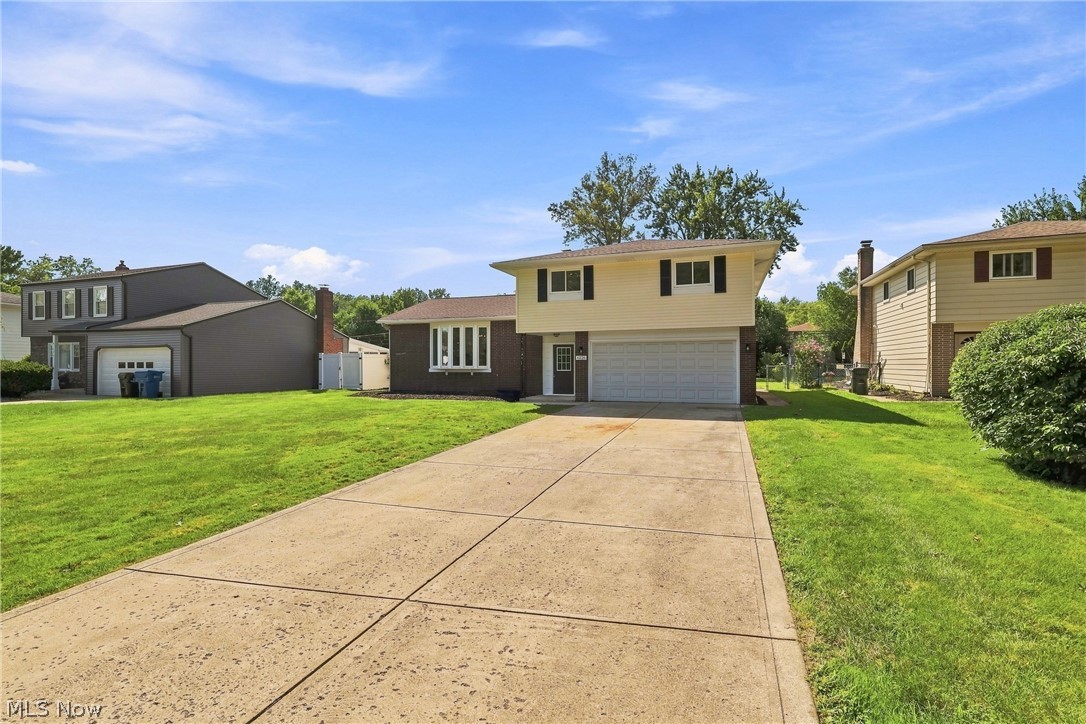 6126 Park Ridge Drive North Olmsted OH 44070