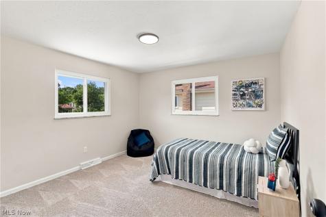 6126 Park Ridge Drive North Olmsted OH 44070