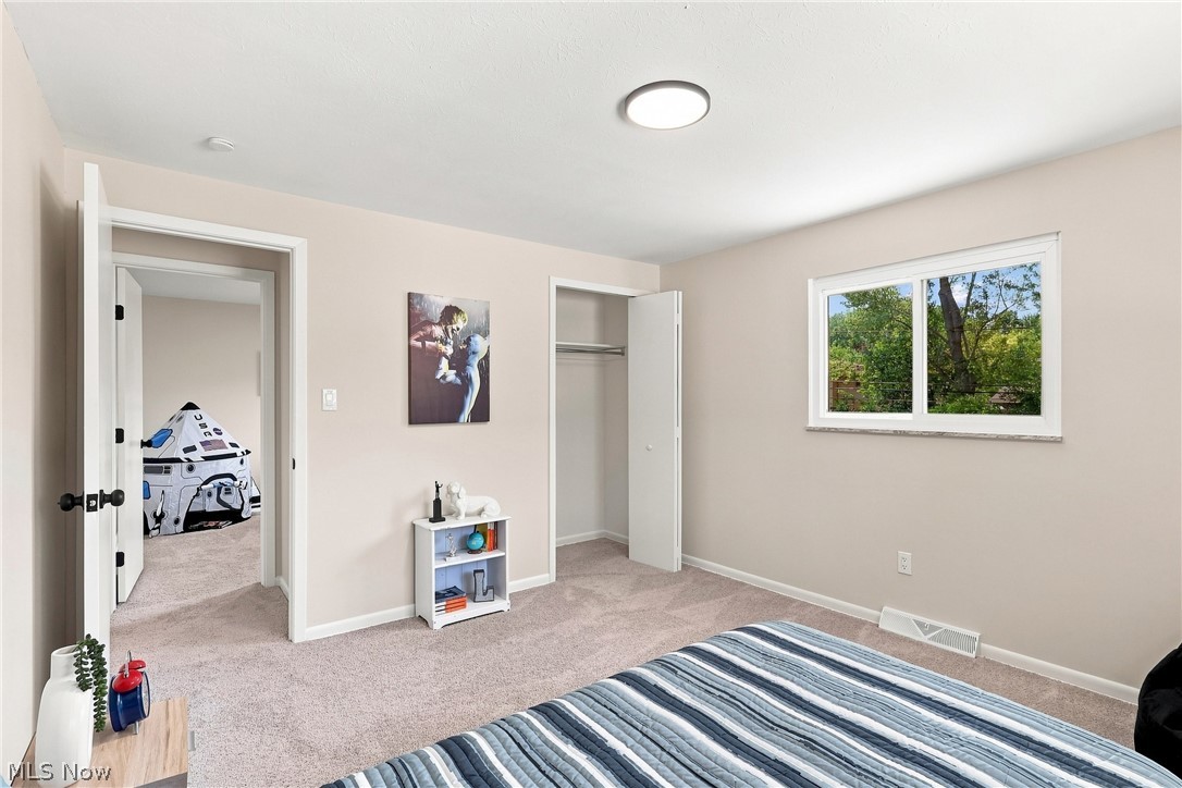 6126 Park Ridge Drive North Olmsted OH 44070