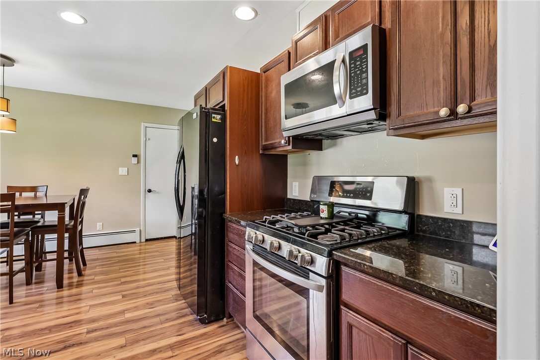 1593 Kingsley Avenue Akron OH 44313