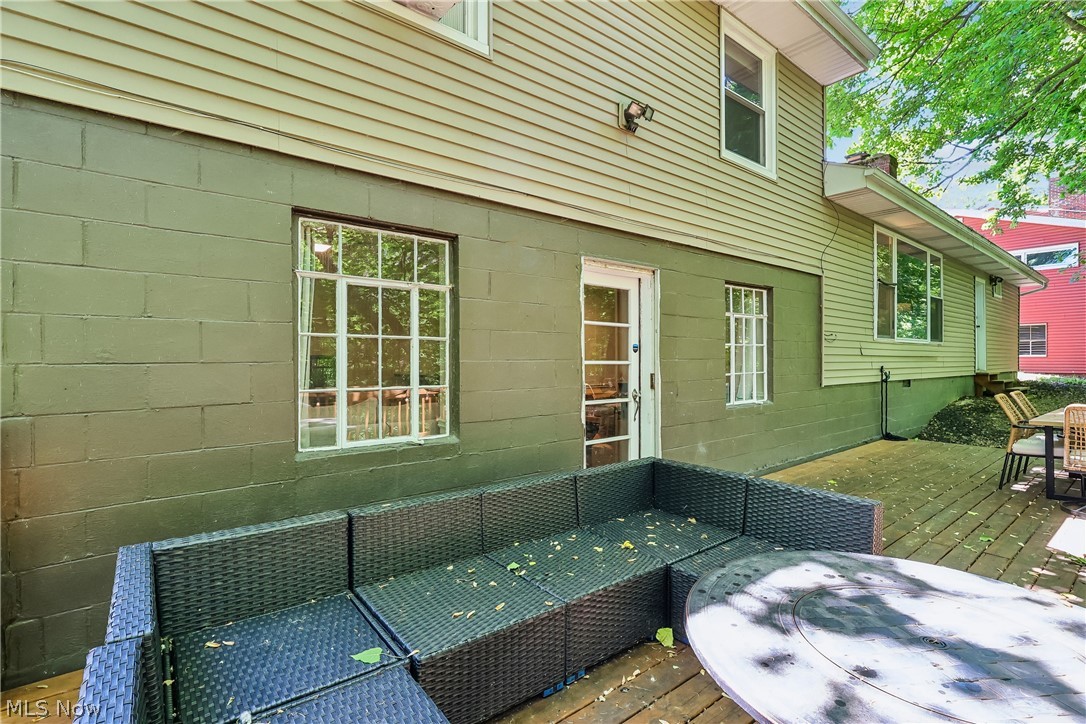 1593 Kingsley Avenue Akron OH 44313