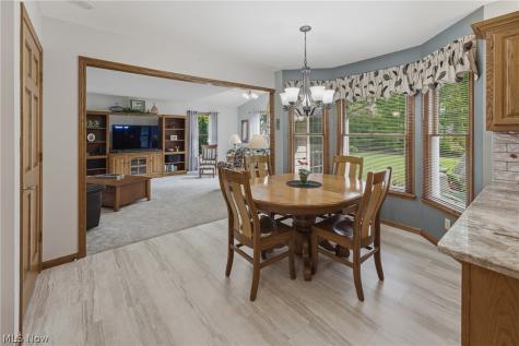 1146 Brushmore Avenue NW North Canton OH 44720