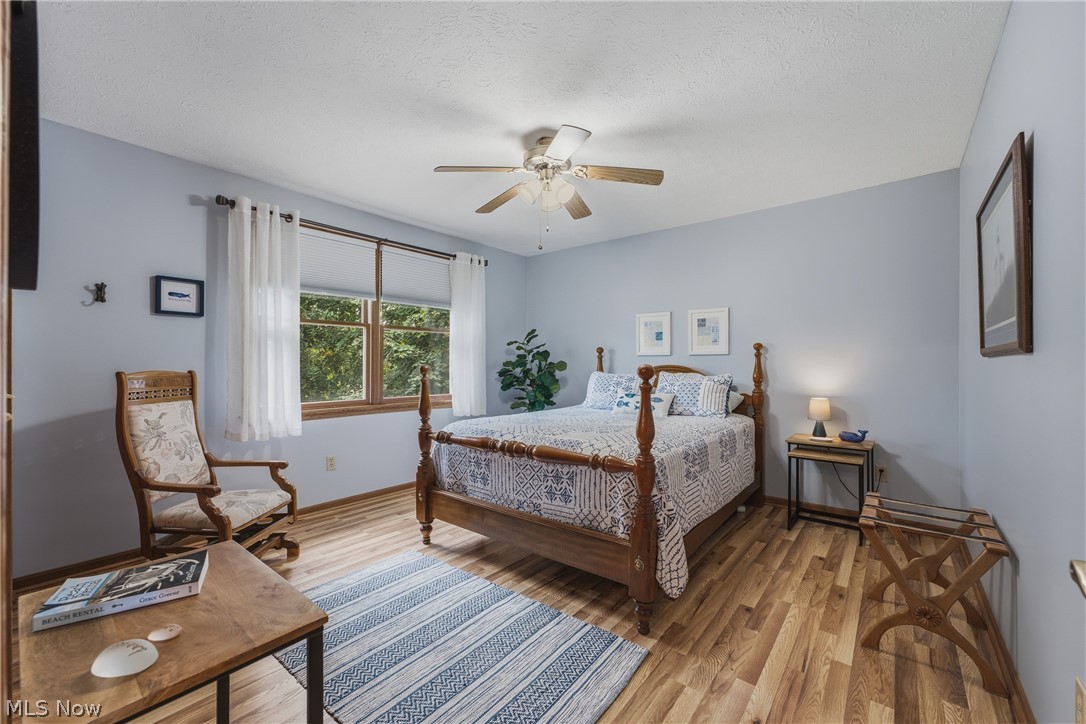 1146 Brushmore Avenue NW North Canton OH 44720