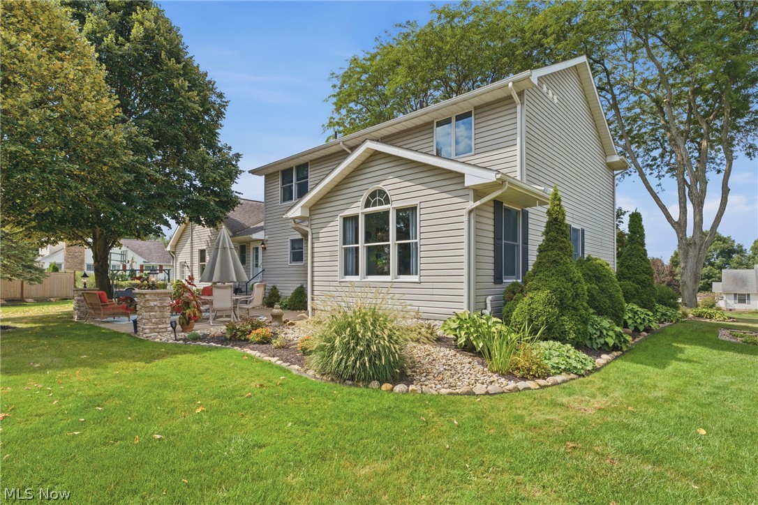 1146 Brushmore Avenue NW North Canton OH 44720