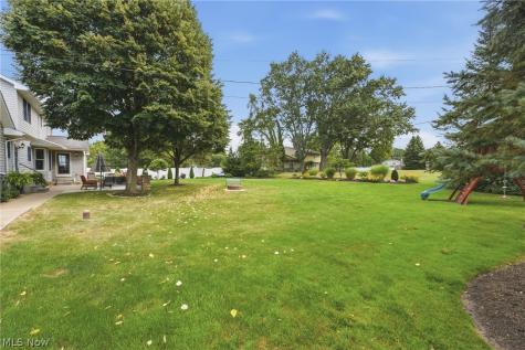 1146 Brushmore Avenue NW North Canton OH 44720