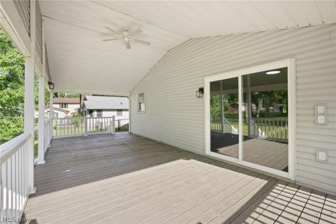 4694 Leone Road NE Louisville OH 44641