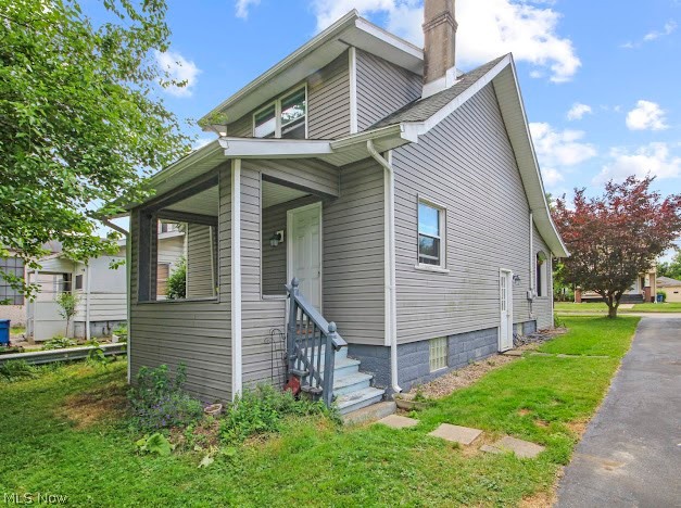 542 5th Street Struthers OH 44471