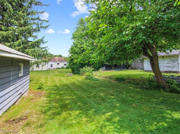 542 5th Street Struthers OH 44471
