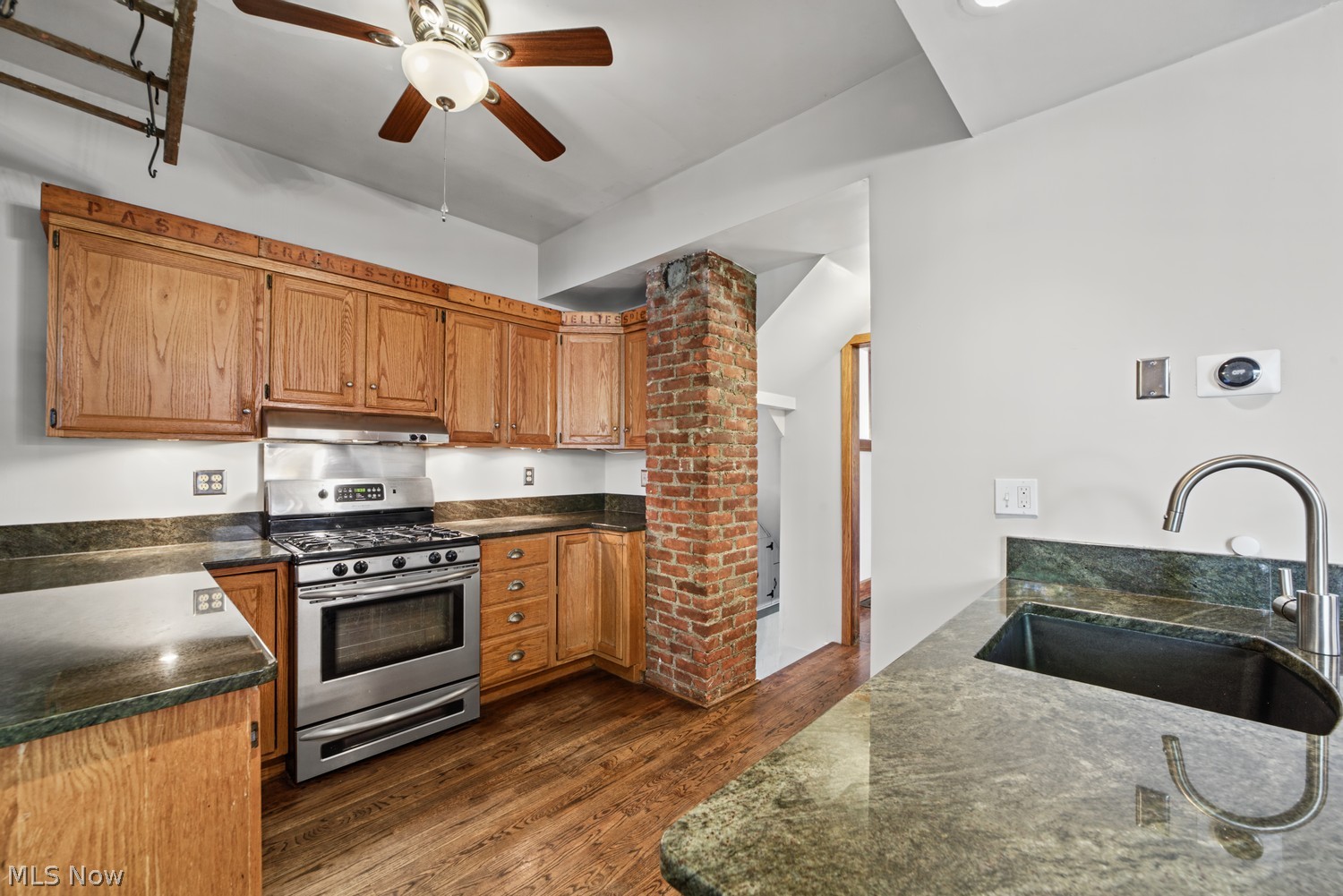 3017 Essex Road Cleveland Heights OH 44118