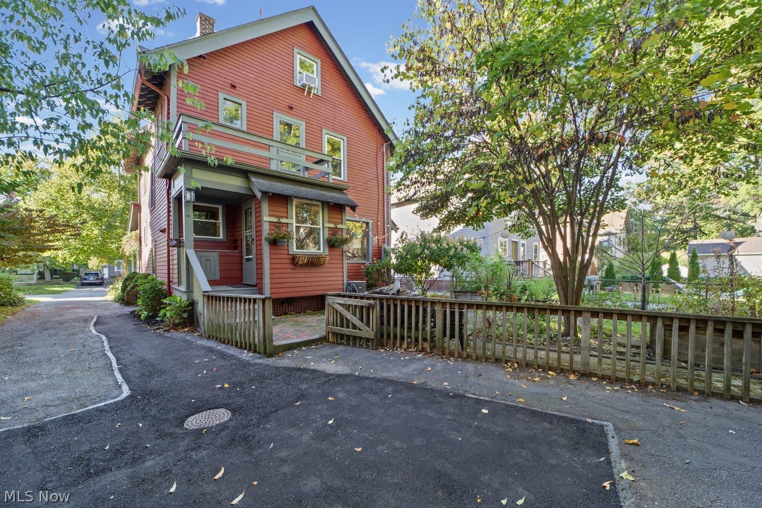 3017 Essex Road Cleveland Heights OH 44118