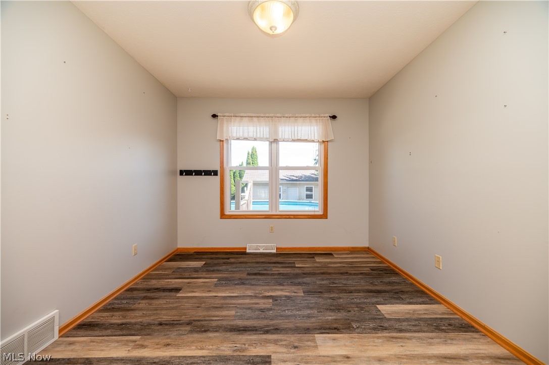 5128 Clearfield Drive Mineral Ridge OH 44440