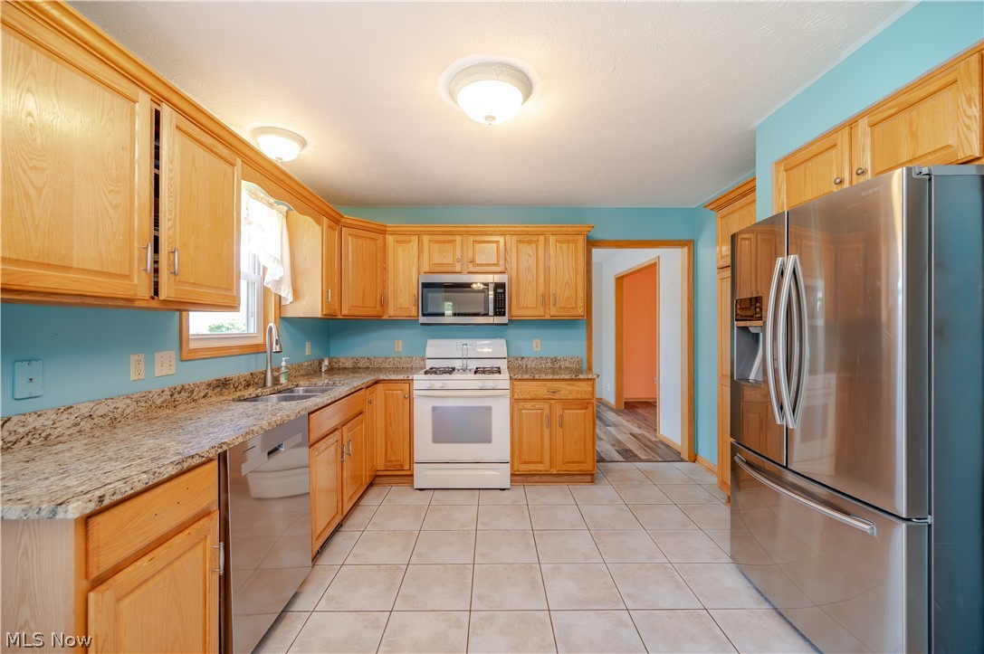 5128 Clearfield Drive Mineral Ridge OH 44440