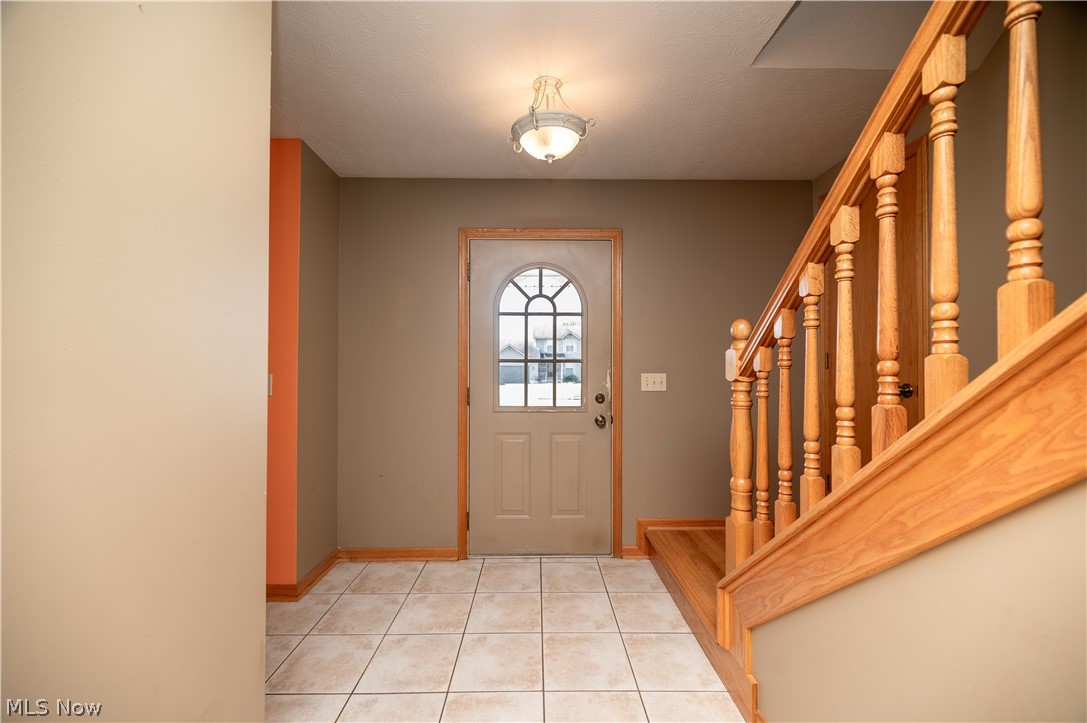 5128 Clearfield Drive Mineral Ridge OH 44440