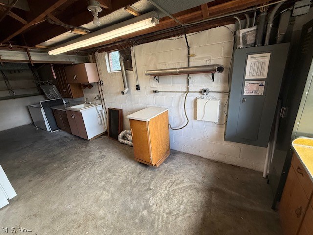 815 3rd Street SW New Philadelphia OH 44663