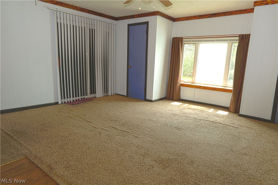 10924 Libby Avenue Elyria OH 44035