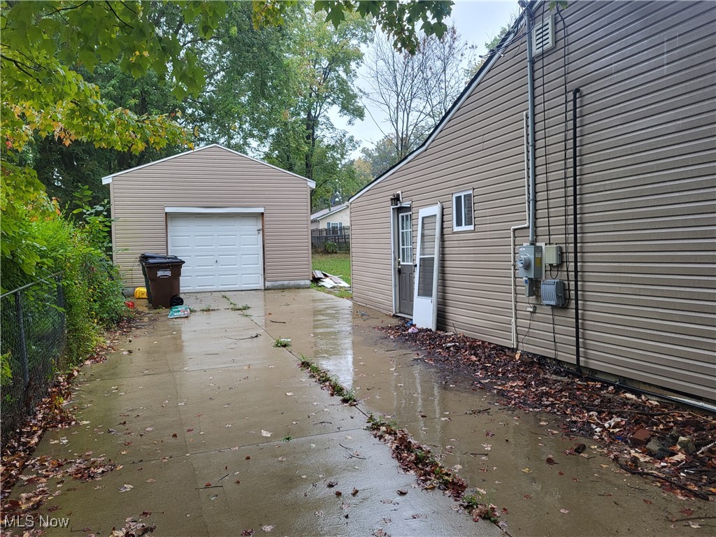 1085 Orchard Avenue Aurora OH 44202