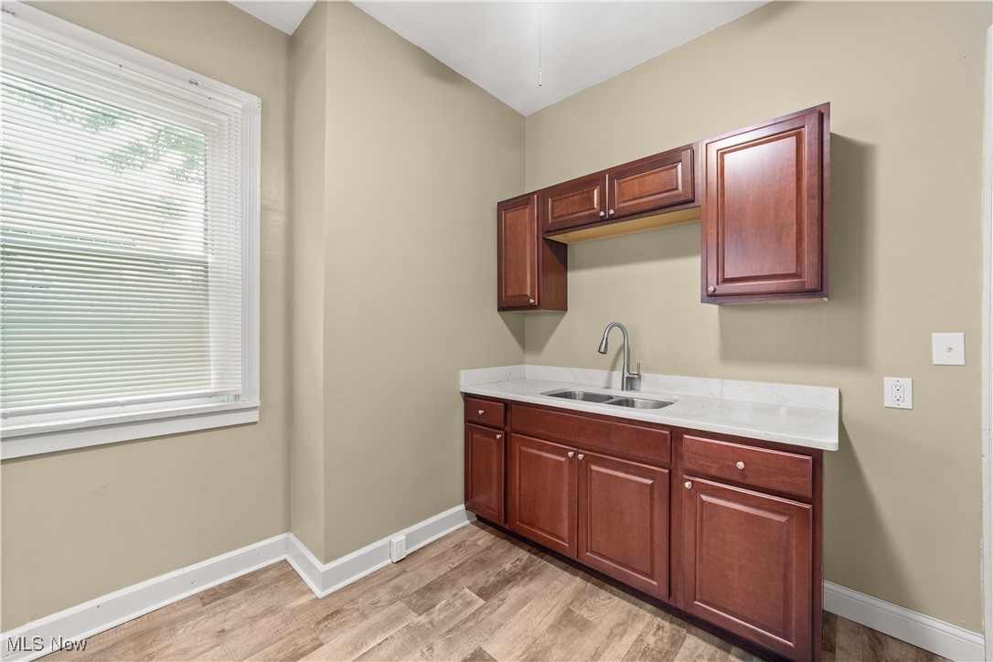 1938 W 65th Street Cleveland OH 44102