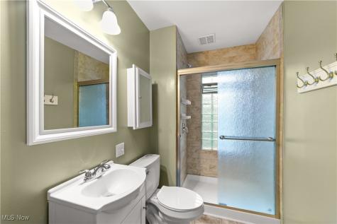 1938 W 65th Street Cleveland OH 44102