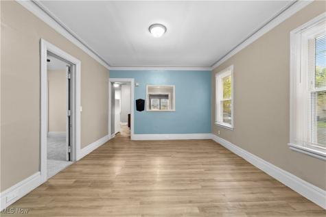 1938 W 65th Street Cleveland OH 44102