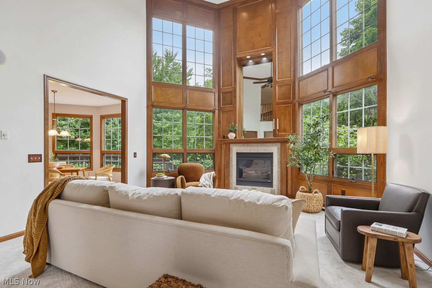 26814 Primrose Lane Westlake OH 44145
