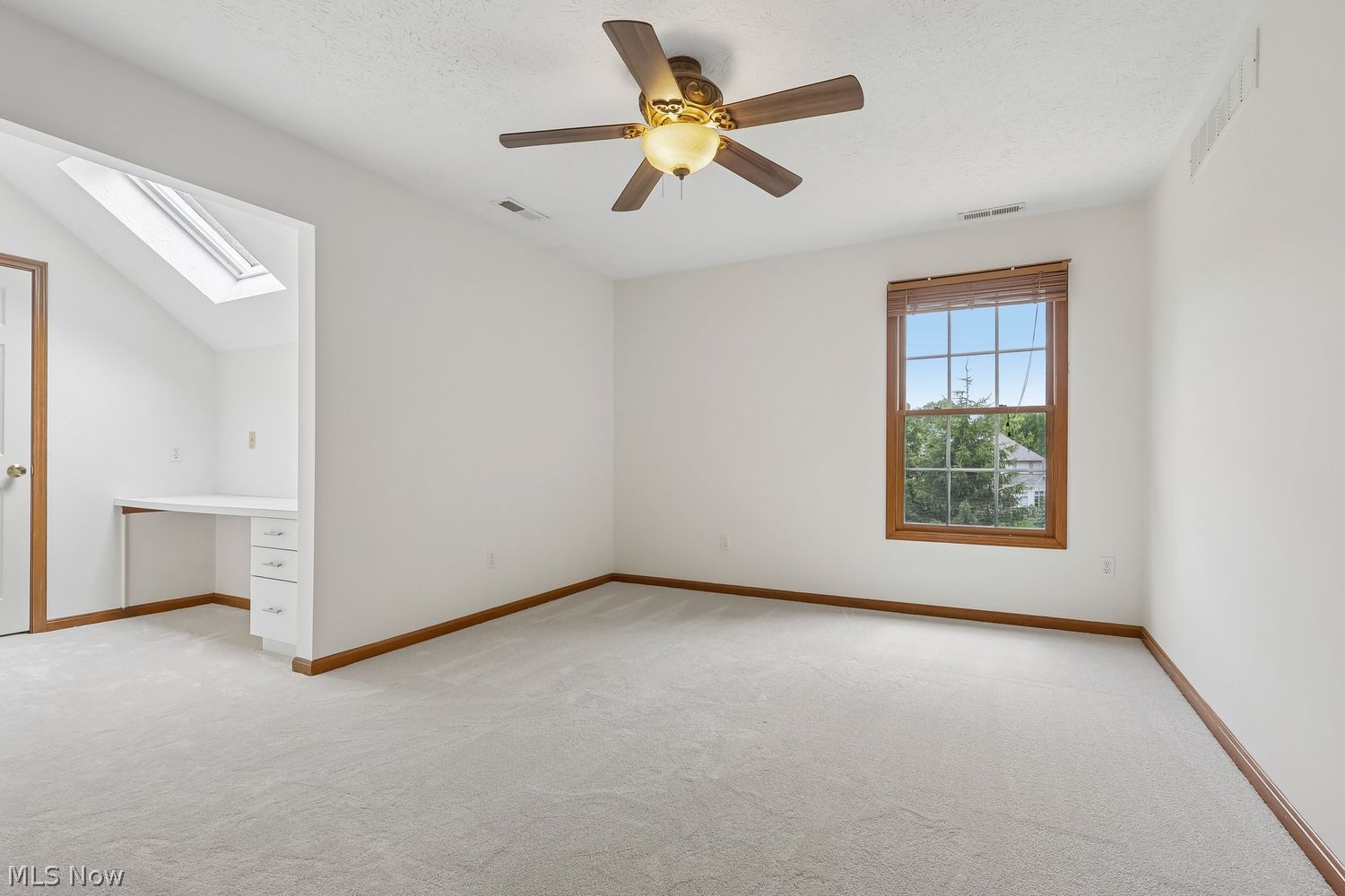 26814 Primrose Lane Westlake OH 44145