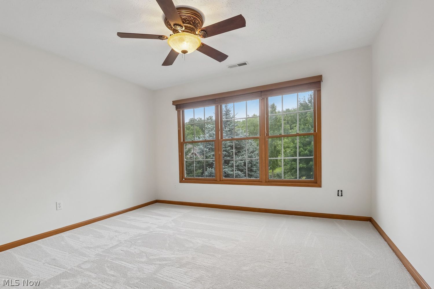 26814 Primrose Lane Westlake OH 44145