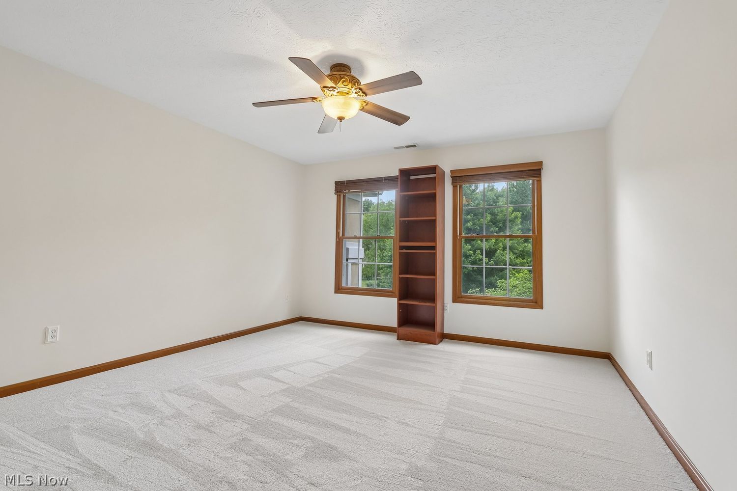 26814 Primrose Lane Westlake OH 44145