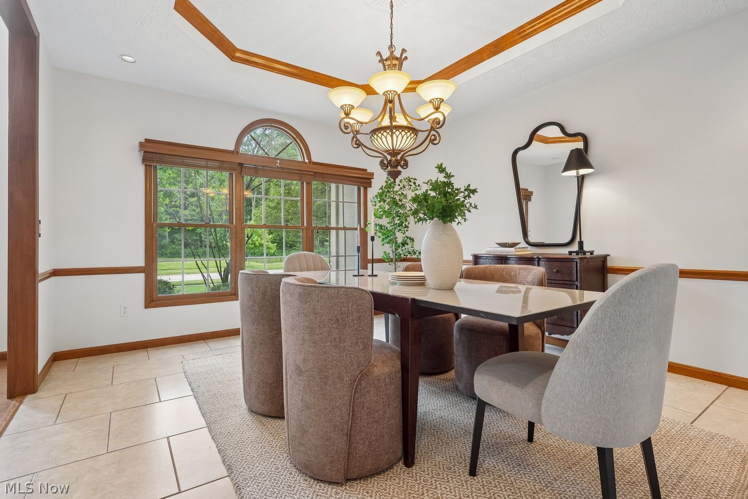 26814 Primrose Lane Westlake OH 44145