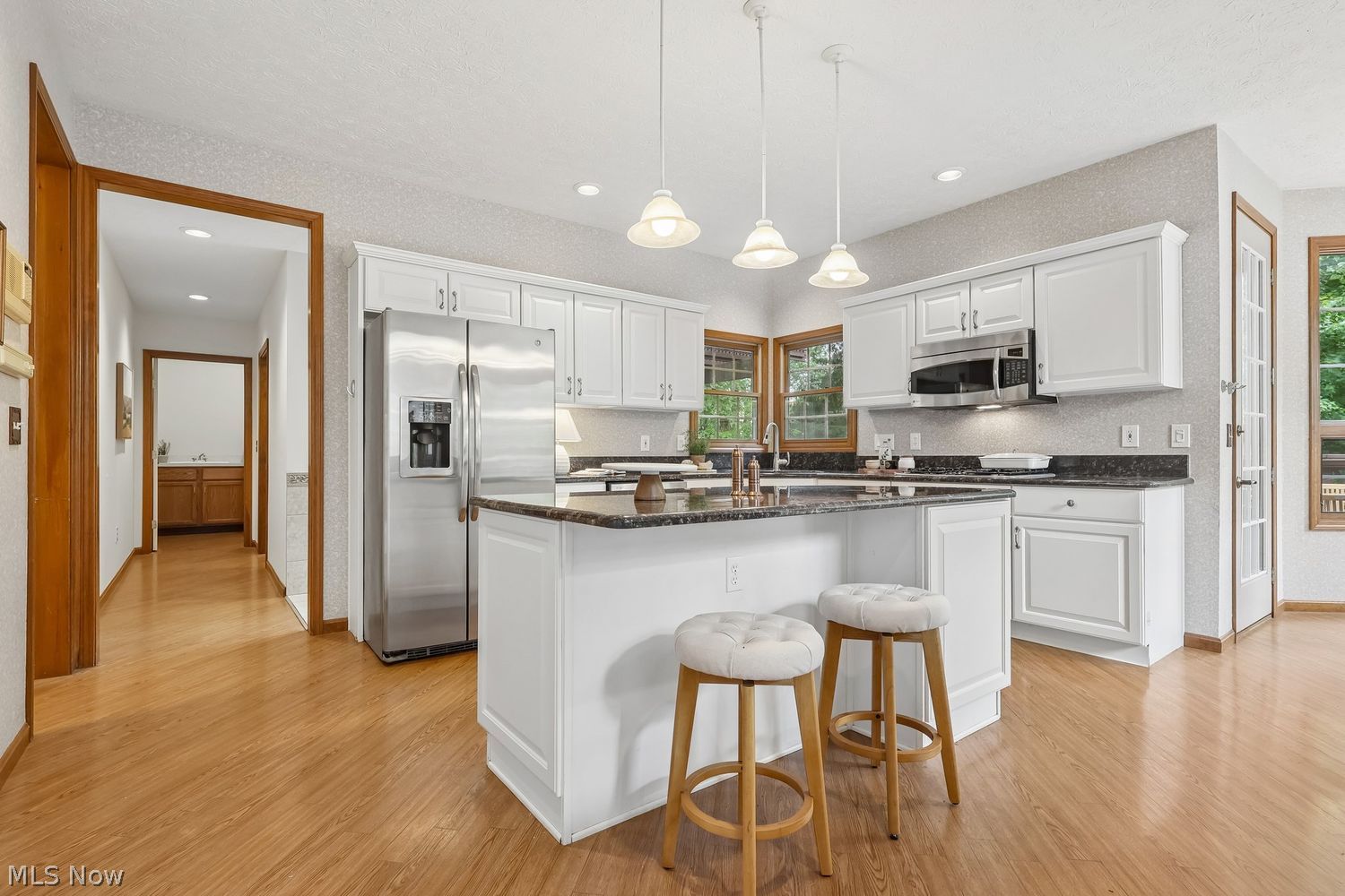 26814 Primrose Lane Westlake OH 44145