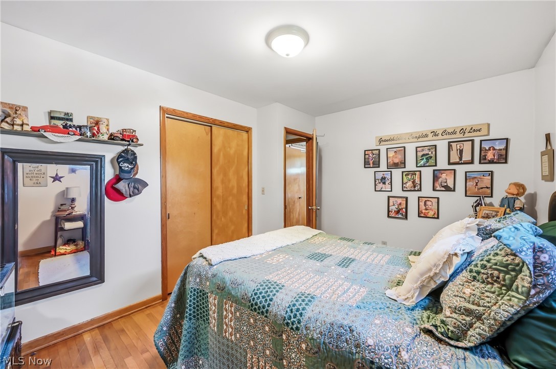 6127 Columbus Road NE Louisville OH 44641