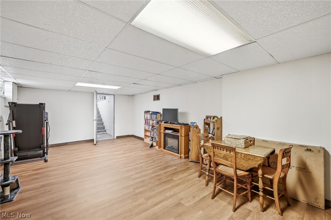 6127 Columbus Road NE Louisville OH 44641