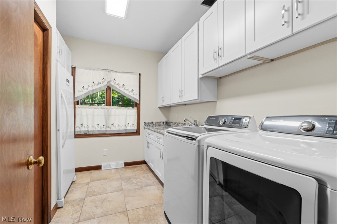 8215 Whispering Pines Drive Novelty OH 44072