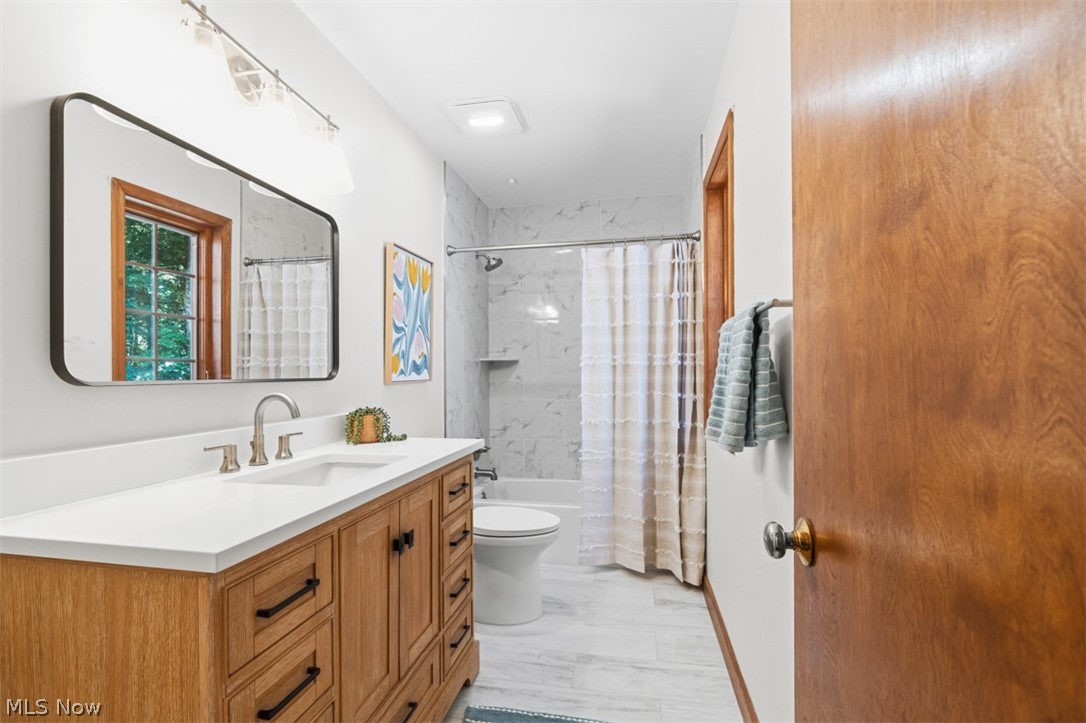 8215 Whispering Pines Drive Novelty OH 44072