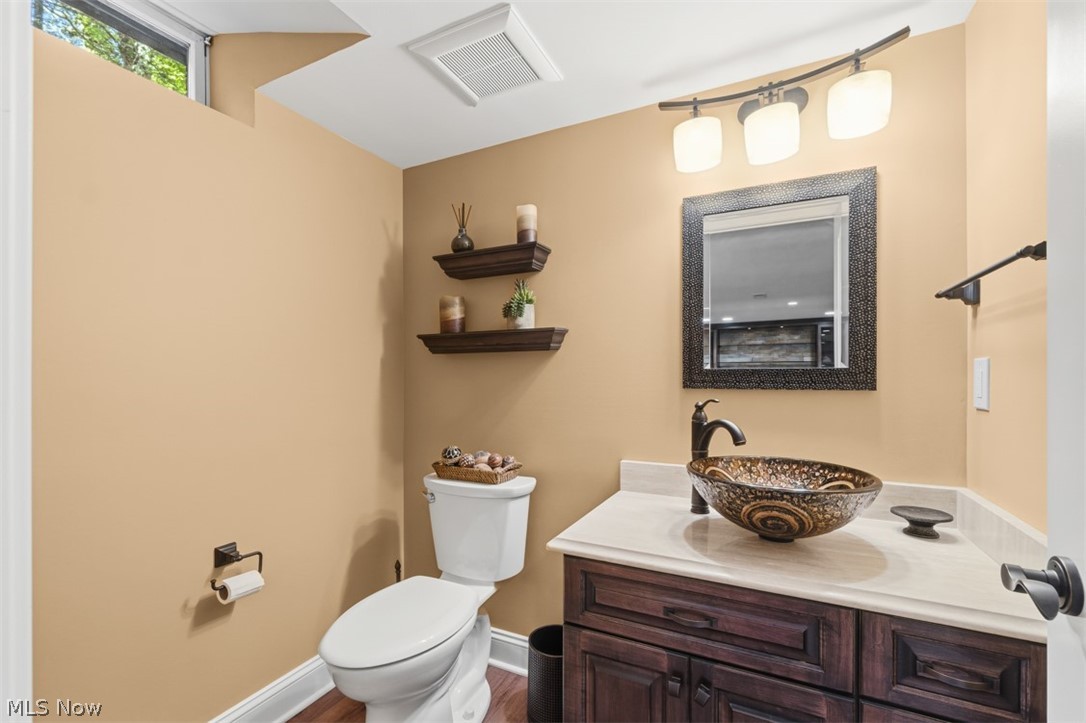 8215 Whispering Pines Drive Novelty OH 44072