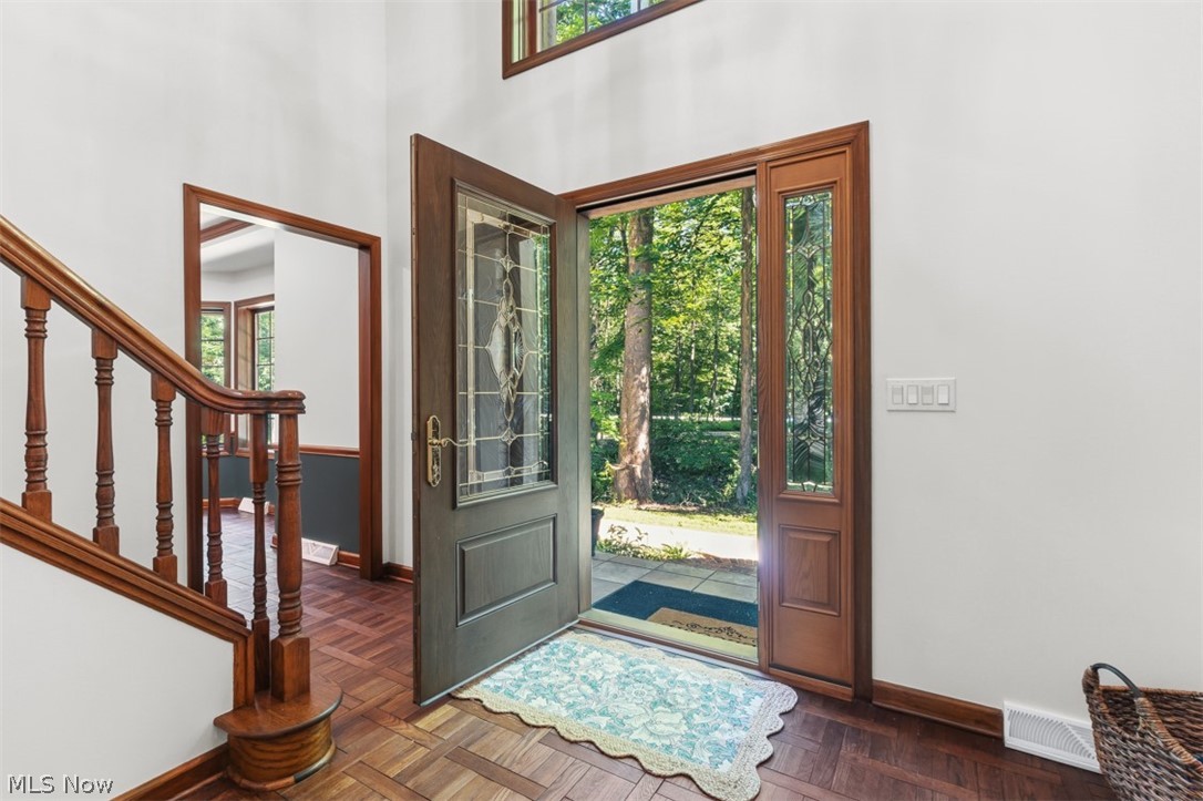 8215 Whispering Pines Drive Novelty OH 44072
