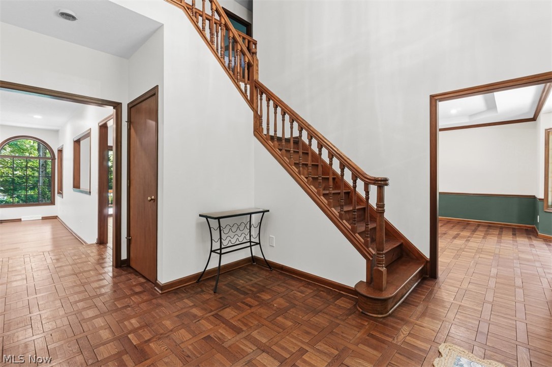 8215 Whispering Pines Drive Novelty OH 44072