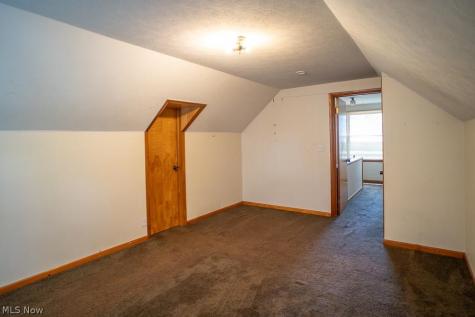 1853 Evergreen Avenue Akron OH 44301