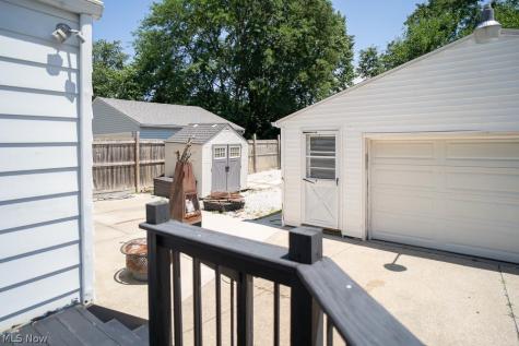 1853 Evergreen Avenue Akron OH 44301