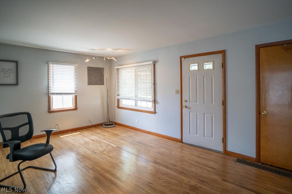 1853 Evergreen Avenue Akron OH 44301