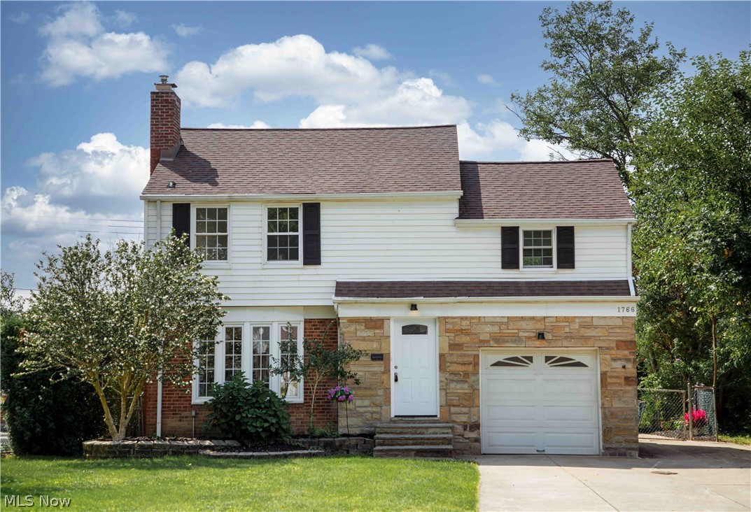 1766 Longwood Drive Mayfield Heights OH 44124