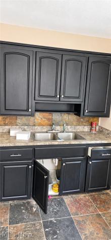18212 Mapleboro Avenue Maple Heights OH 44137