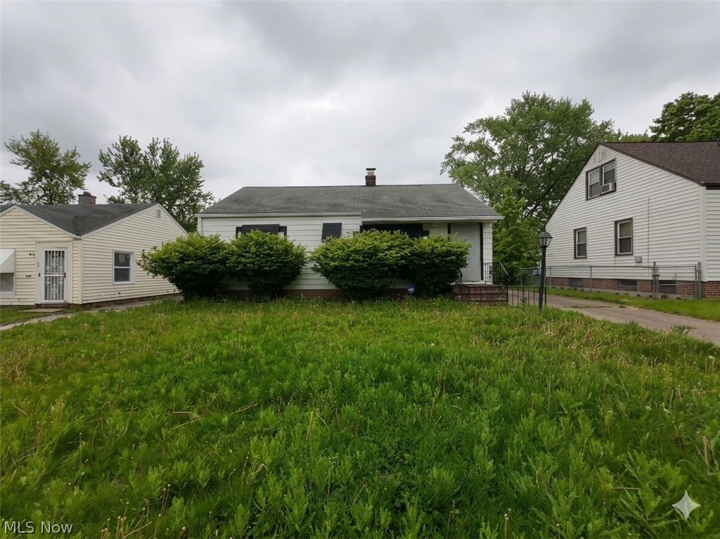 3915 E 189th Street Cleveland OH 44122
