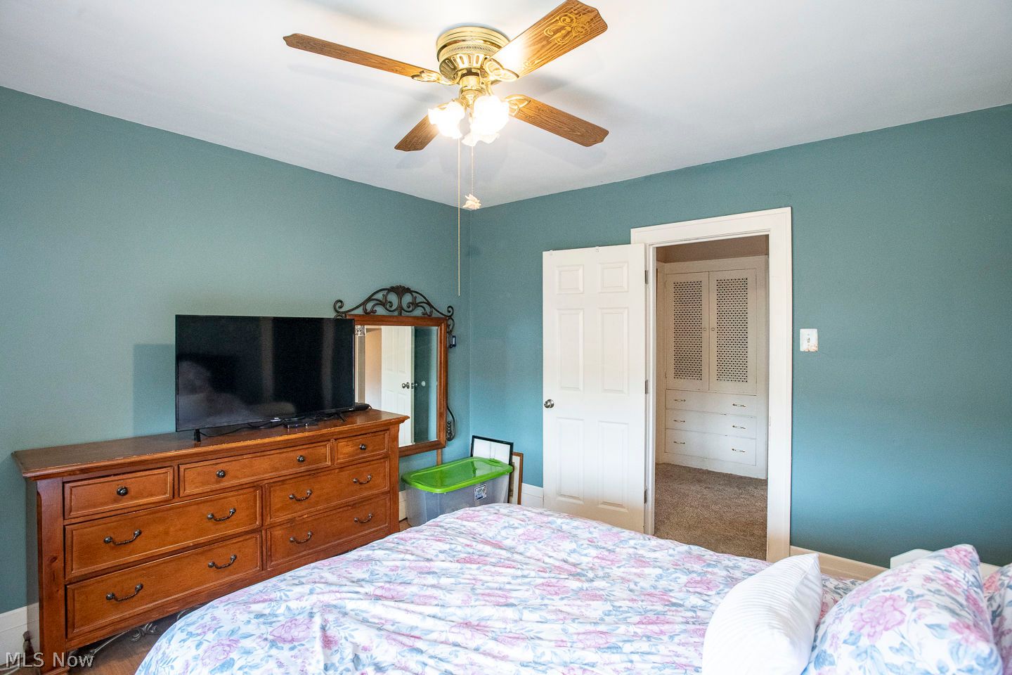 4816 E 85th Street Cleveland OH 44125