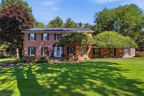 7855 Hearthstone Avenue NW North Canton OH 44720