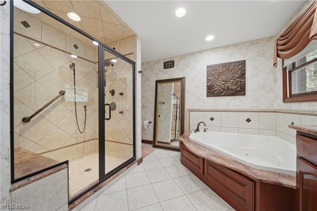 7855 Hearthstone Avenue NW North Canton OH 44720