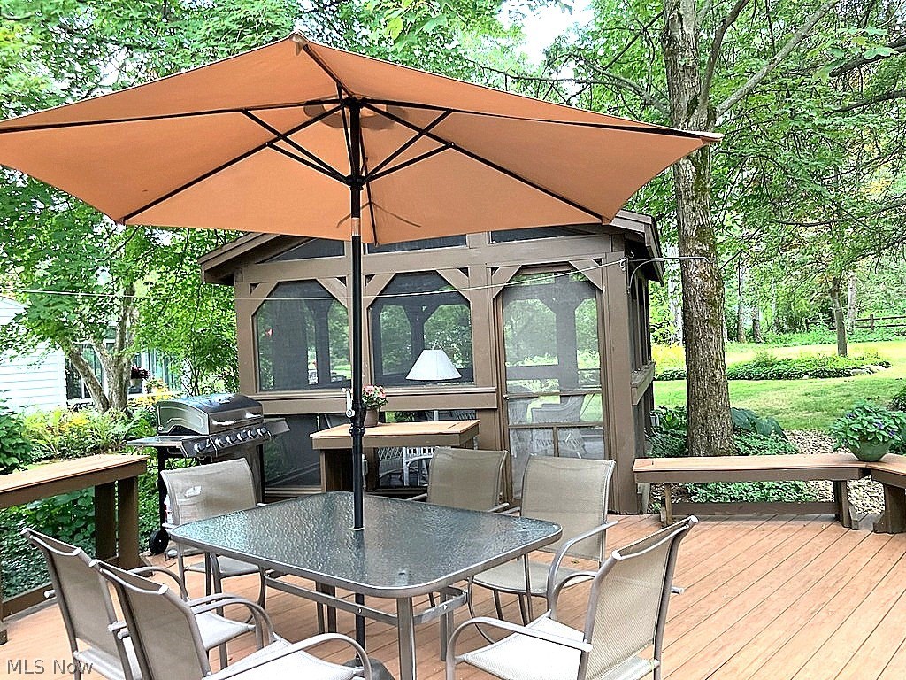 6958 Chapel Hill Drive Brecksville OH 44141
